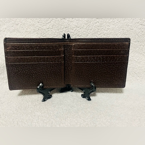 Gucci Canvas Monogram Bifold Wallet - Picture 8 of 12